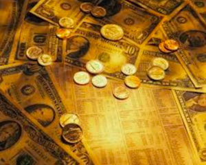 La incertidumbre de la Fed debilita al dólar y dispara al oro